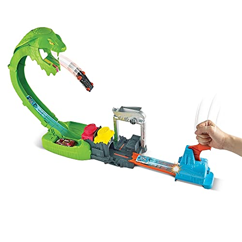 Deals Toxic Snake Strike Challenge Play Set With Slime For Kids 5 Years Old & Up Includes One 1:64 Scale Hot Wheels Vehicle Connects To Other Sets Single Or Multicar Play - Track and Vehicle Play Edition
