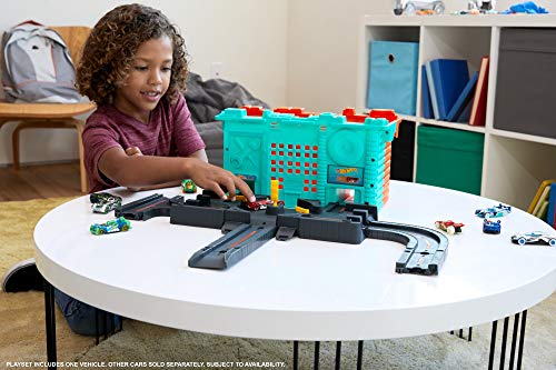 Cheap City Town Center Play Set Gift Idea For Ages 4 To 8 Years Multicolor - Track and Vehicle Play Edition